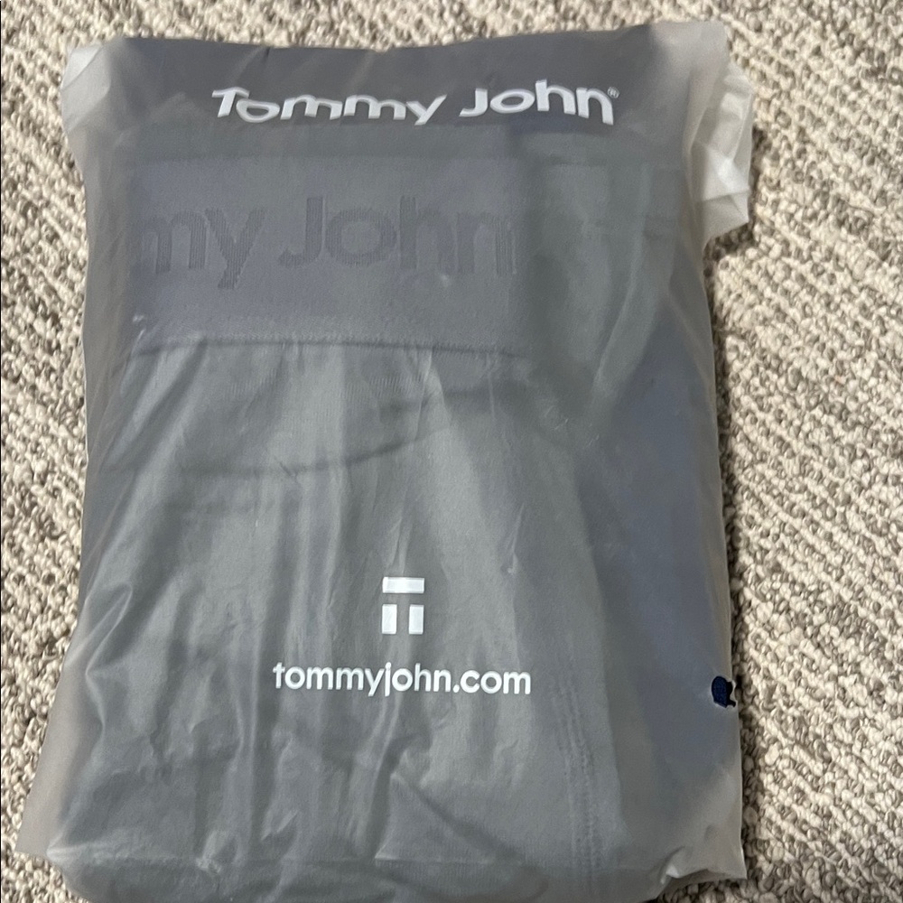 3 Pack Tommy John second skin Boxer Briefs in Black, Dress Blues and Turbulence - Picture 6 of 7